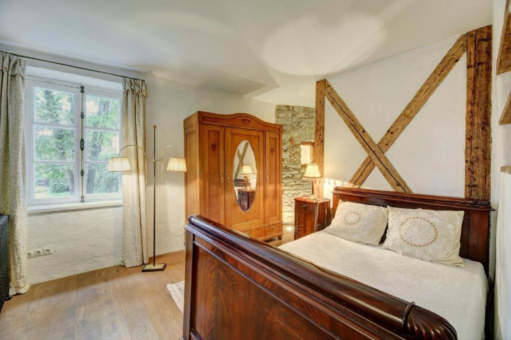 Cozy Old Town Historic House * Tallinn